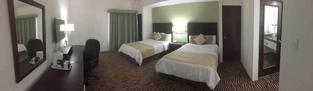 Quality Inn Нуево Ларедо Екстериор снимка